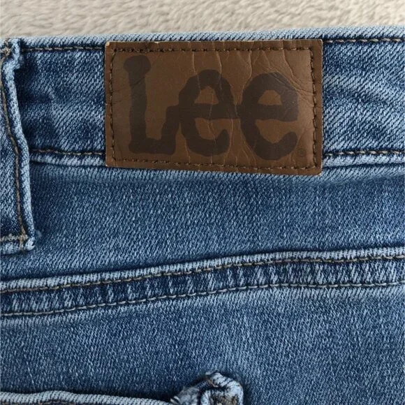 Lee Womens Jeans Size 22M Blue Denim Regular Fit Straight Leg Mid Rise Classic - Picture 14 of 16